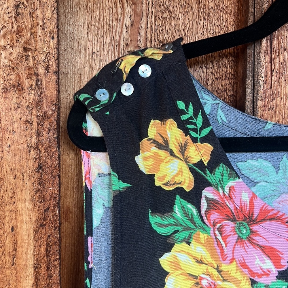 Floral Romper - Picture 2 of 2